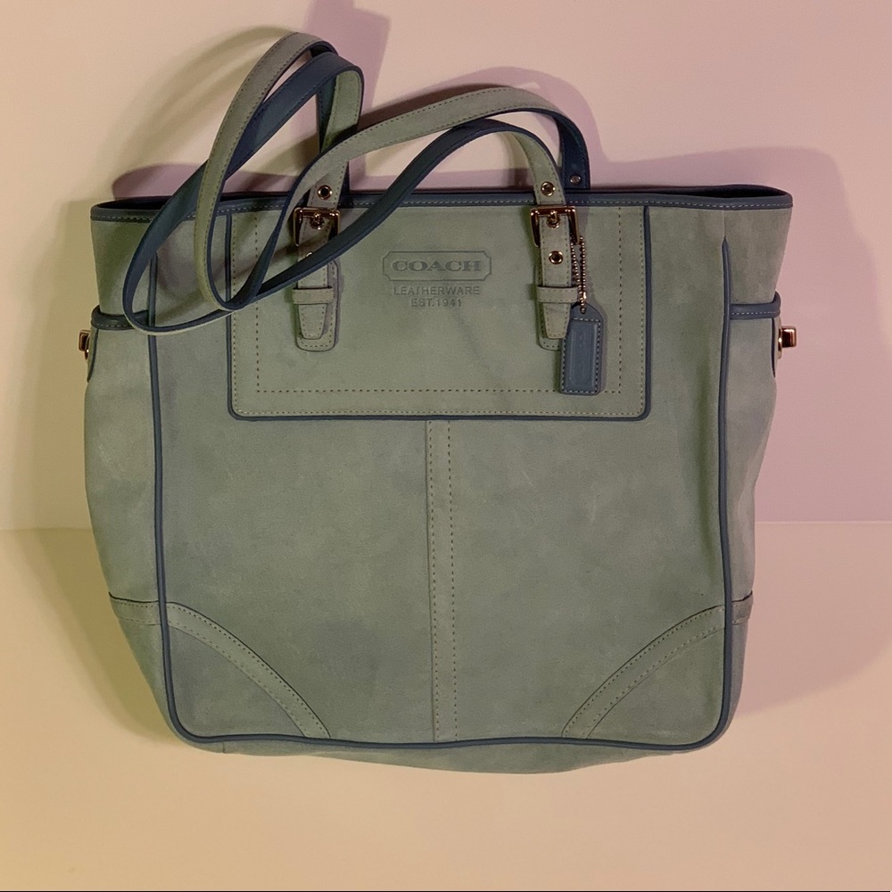 NEW Authentic Coach Leather Shoulder Bag